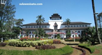 Daftar Universitas Terbaik Kota Bandung Versi UniRank 2023